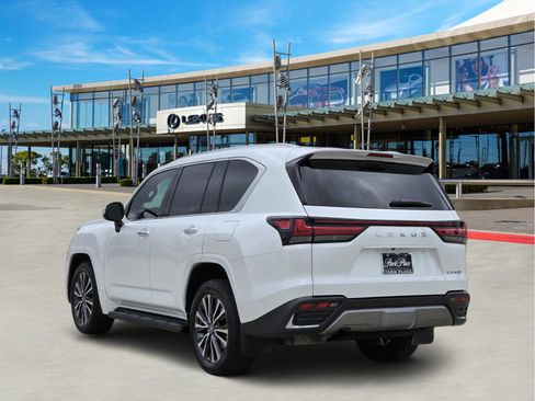 Used 2023 Lexus LX 600 4WD w/ Interior Upgrade Package image 4