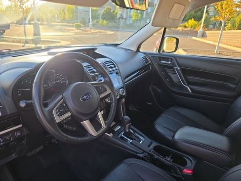 Used 2017 Subaru Forester 2.5i Touring w/ Popular Package #2 AWD/4WD image 13