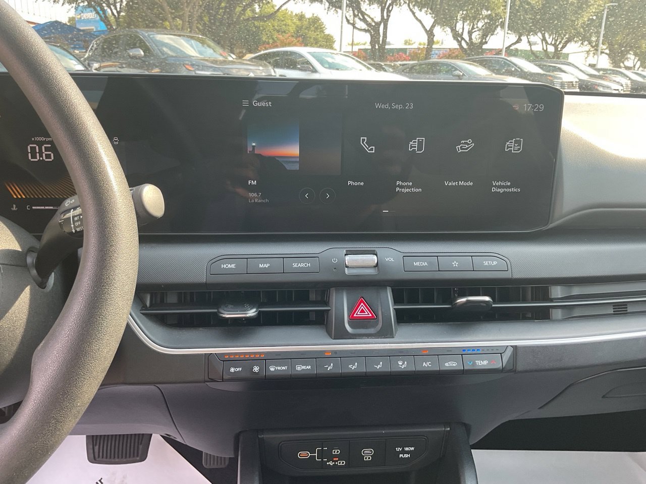 Used 2025 Kia K4 FWD image 13