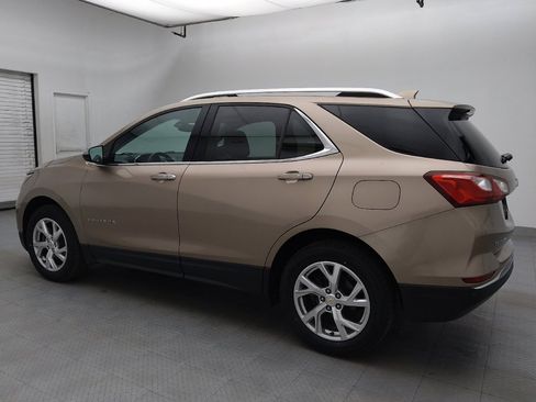 Used 2019 Chevrolet Equinox Premier image 3