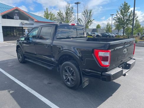 Used 2021 Ford F150 Lariat w/ Equipment Group 502A High AWD/4WD image 3
