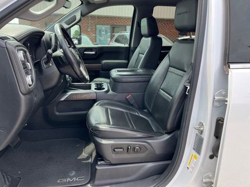 Used 2020 GMC Sierra 2500 Denali w/ Denali Ultimate Package AWD/4WD image 12