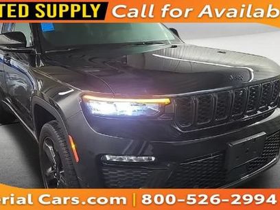 Used 2023 Jeep Grand Cherokee Limited w/ Luxury Tech Group II