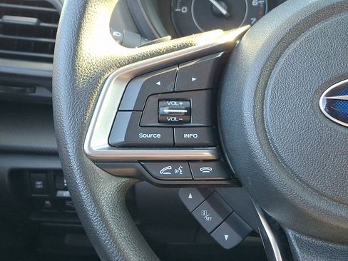 Used 2019 Subaru Impreza 2.0i Premium image 22