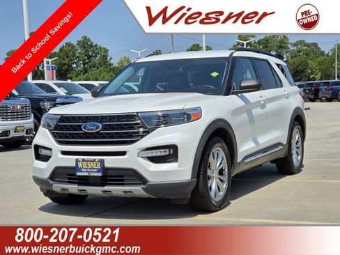 Used 2021 Ford Explorer XLT w/ Equipment Group 202A RWD image 1