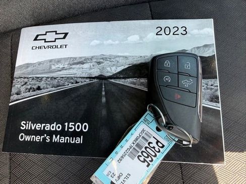 Certified 2023 Chevrolet Silverado 1500 Custom AWD/4WD image 39