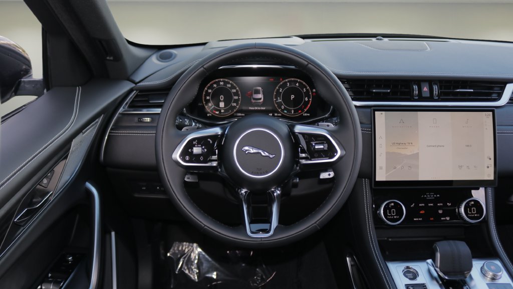 New 2026 Jaguar F-PACE R-Dynamic S AWD/4WD image 14