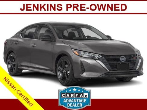 Certified 2024 Nissan Sentra SR w/ SR Premium Package FWD image 9