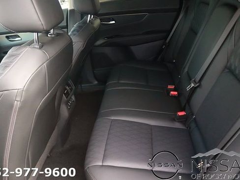 New 2026 Nissan Murano Platinum AWD/4WD image 14