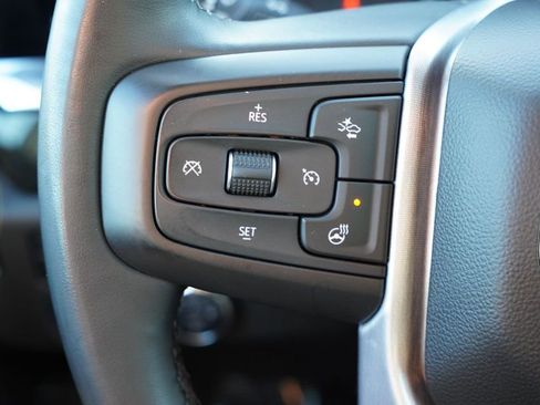 Certified 2024 GMC Sierra 1500 SLT image 30