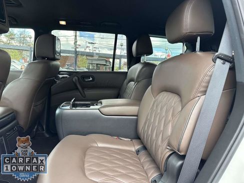Used 2023 Nissan Armada Platinum w/ Captain's Chairs Package AWD/4WD image 9