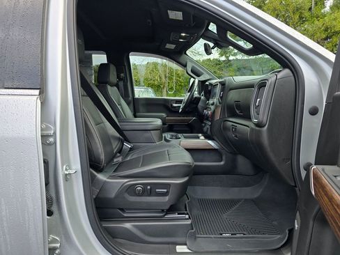 Used 2023 Chevrolet Silverado 3500 High Country image 42