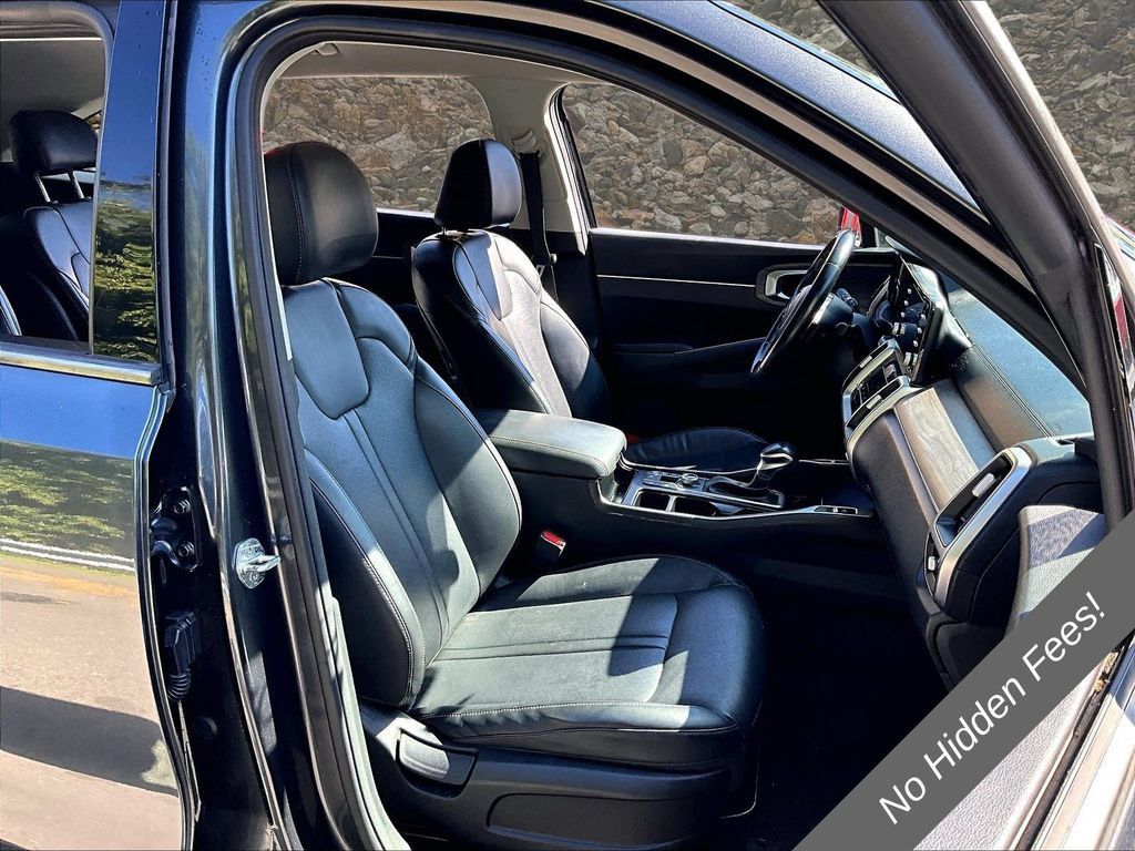 Used 2021 Kia Sorento EX AWD/4WD image 6