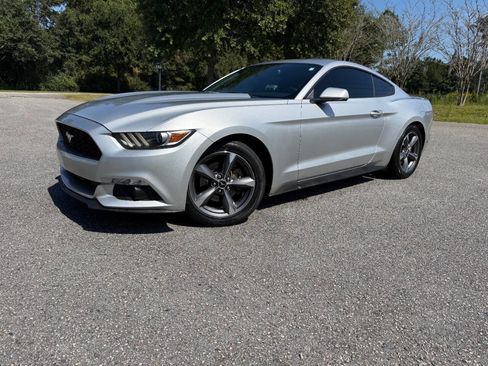 Used 2016 Ford Mustang Coupe w/ Equipment Group 051A image 28