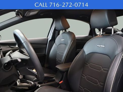 Used 2023 Kia Forte GT-Line image 11