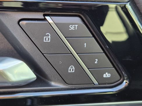 New 2026 GMC Yukon XL Denali w/ Sun & Power Step Package image 21