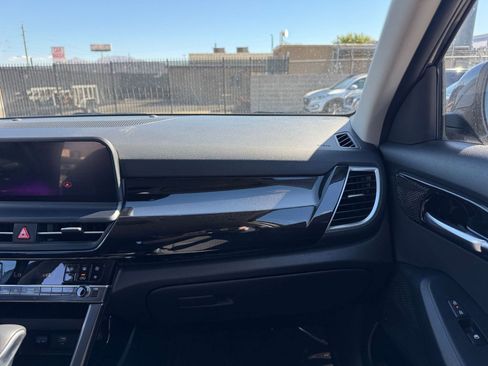 Used 2025 Kia Seltos S image 33