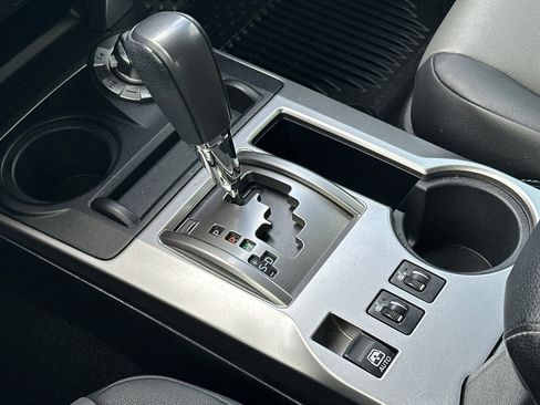 Used 2021 Toyota 4Runner SR5 Premium image 21