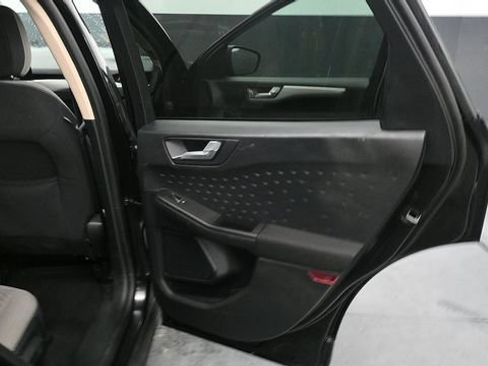 Used 2020 Ford Escape SE AWD/4WD image 16