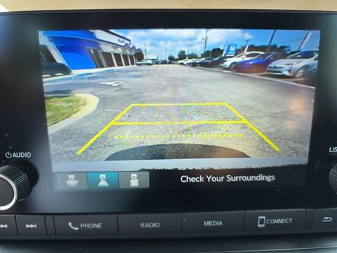 Used 2024 Honda HR-V LX image 25