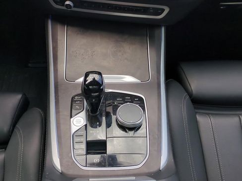 Used 2022 BMW X5 sDrive40i w/ Premium Package image 23