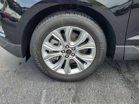 Certified 2024 Ford Edge Titanium AWD/4WD image 5