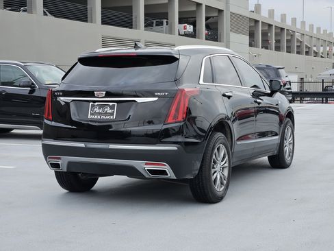 Used 2023 Cadillac XT5 Premium Luxury image 9