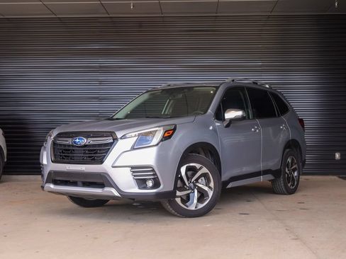 Used 2022 Subaru Forester Touring w/ Popular Package #2 AWD/4WD image 1