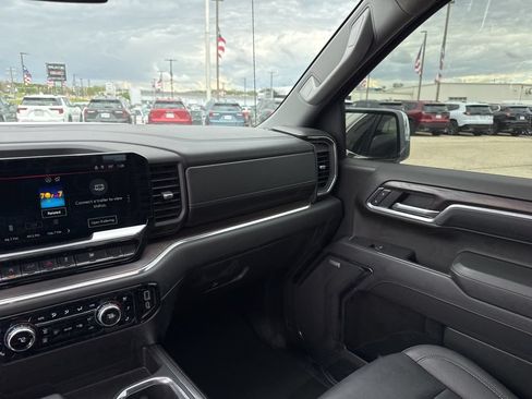 Used 2024 GMC Sierra 1500 SLT w/ SLT Premium Package AWD/4WD image 45