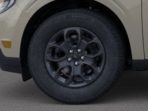 New 2025 Ford Maverick XLT w/ XLT Luxury Package AWD/4WD image 20
