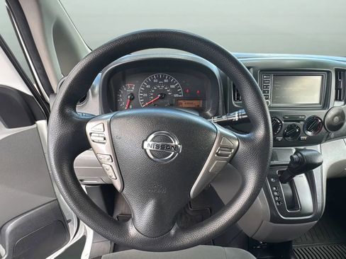 Used 2021 Nissan NV200 S w/ Back Door Glass Package FWD image 23