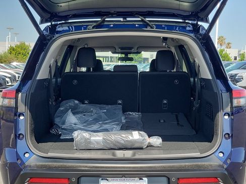 New 2026 Nissan Pathfinder SV FWD image 16