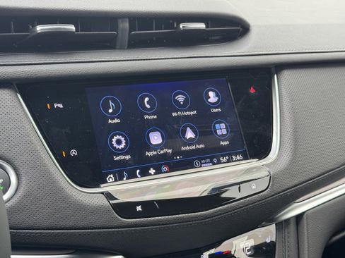 New 2025 Cadillac XT5 Luxury image 19