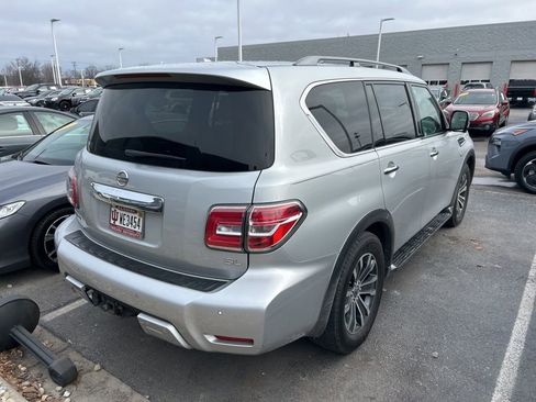 Used 2018 Nissan Armada SL w/ Moonroof Package image 4