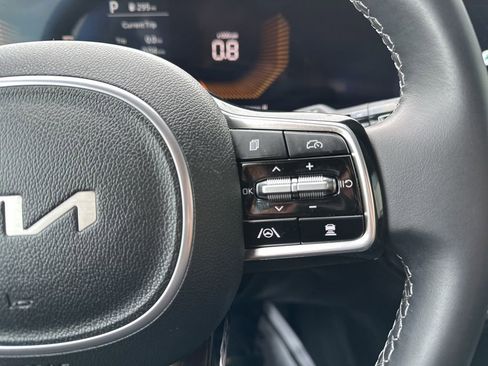 Used 2025 Kia Sorento S image 37