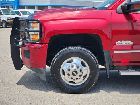 Used 2019 Chevrolet Silverado 3500 High Country w/ Duramax Plus Package AWD/4WD image 9