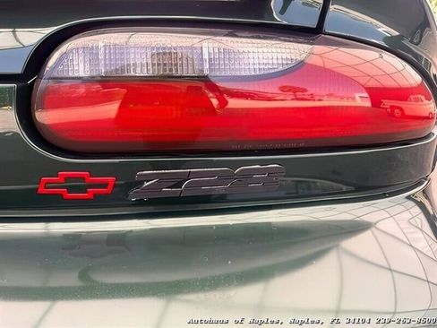 Used 1995 Chevrolet Camaro Z28 RWD image 21