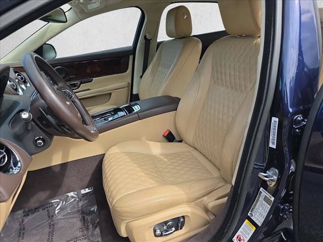 Used 2016 Jaguar XJ L Portfolio AWD/4WD image 15