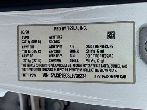 Used 2020 Tesla Model 3 Performance image 12