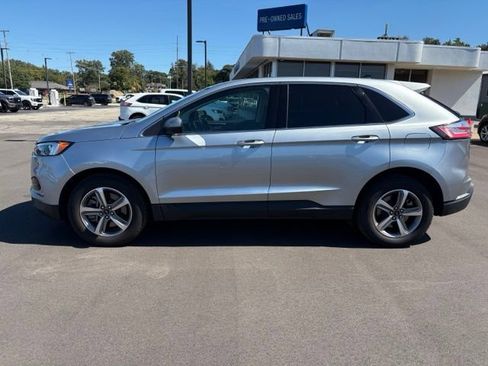 Certified 2024 Ford Edge SEL w/ Convenience Package AWD/4WD image 2