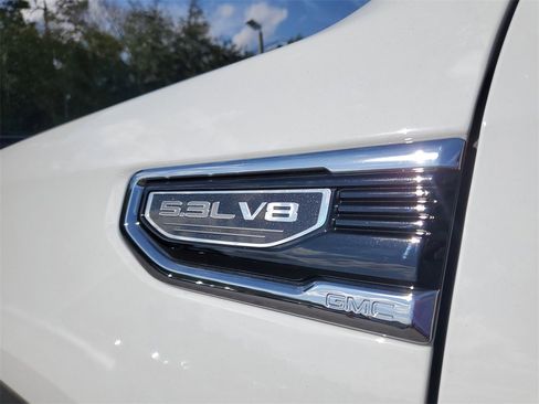 New 2026 GMC Sierra 1500 SLT w/ SLT Premium Plus Package image 13