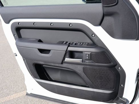 New 2025 Land Rover Defender 110 S AWD/4WD image 35