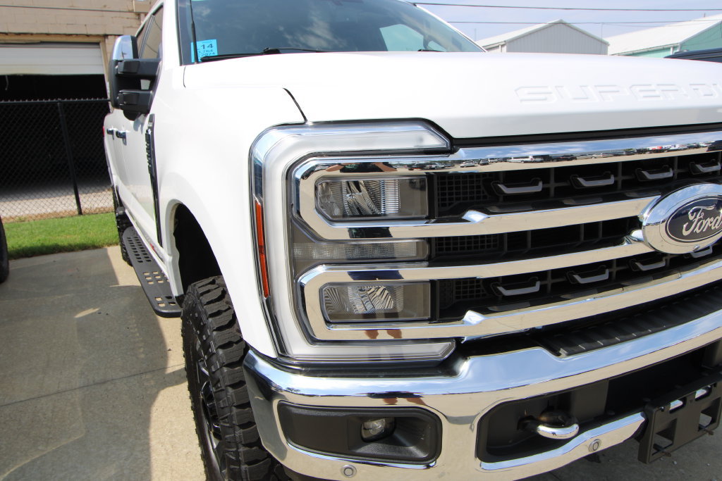 Used 2024 Ford F250 King Ranch w/ Tremor Off-Road Package AWD/4WD image 12