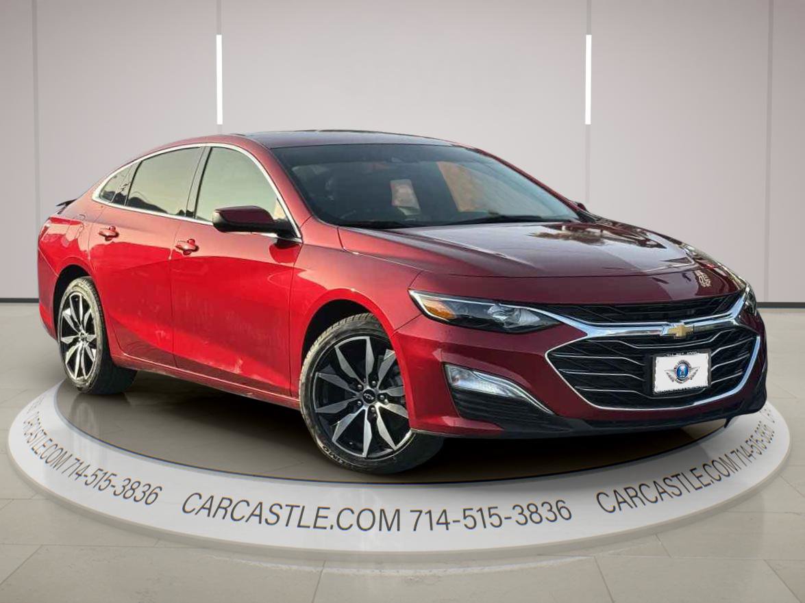 Used 2023 Chevrolet Malibu RS w/ Driver Confidence Package FWD image 3