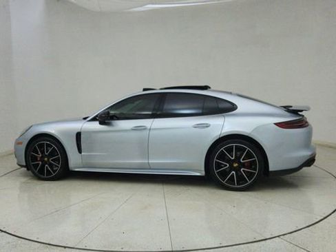 Used 2018 Porsche Panamera 4S image 66