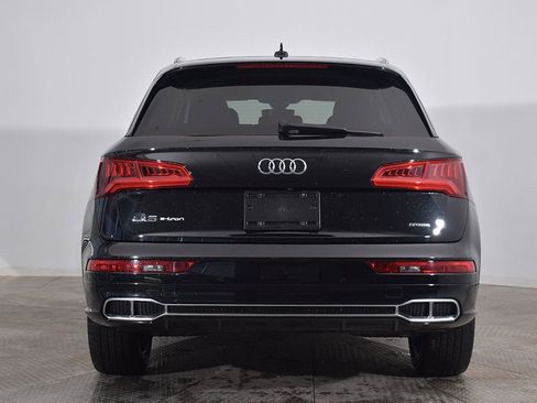 Used 2020 Audi Q5 e Prestige w/ Prestige Package image 4