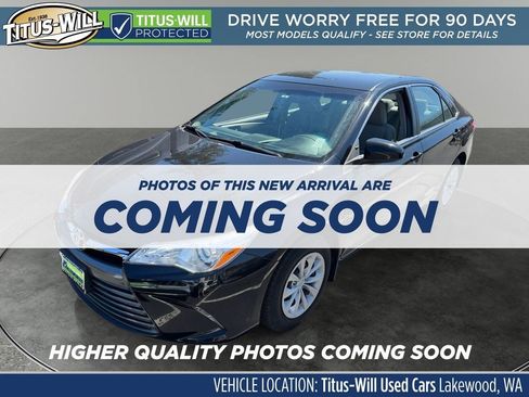 Used 2017 Toyota Camry LE FWD image 2