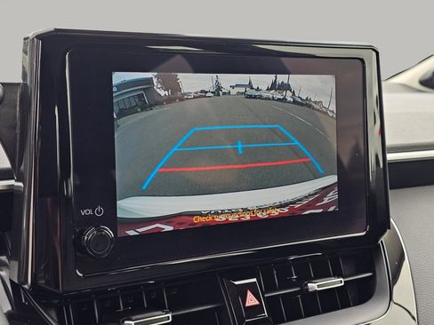 Used 2023 Toyota Corolla XLE image 10