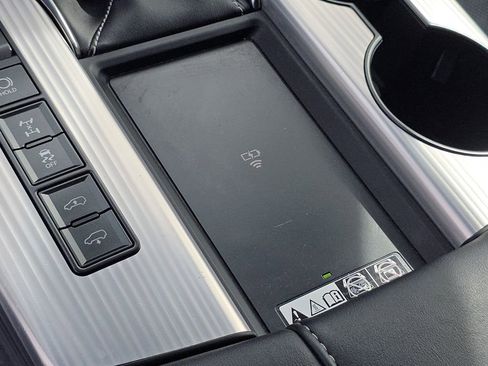 Used 2022 Lexus LX 600 F Sport AWD/4WD image 16