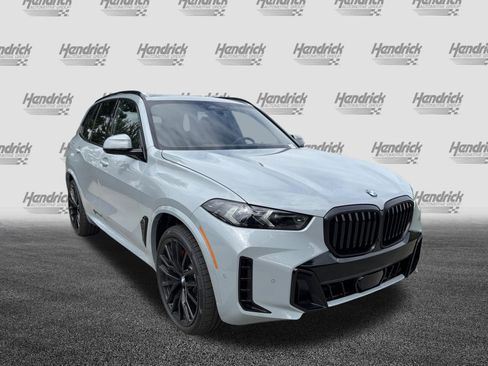 New 2026 BMW X5 sDrive40i w/ Executive Package image 2